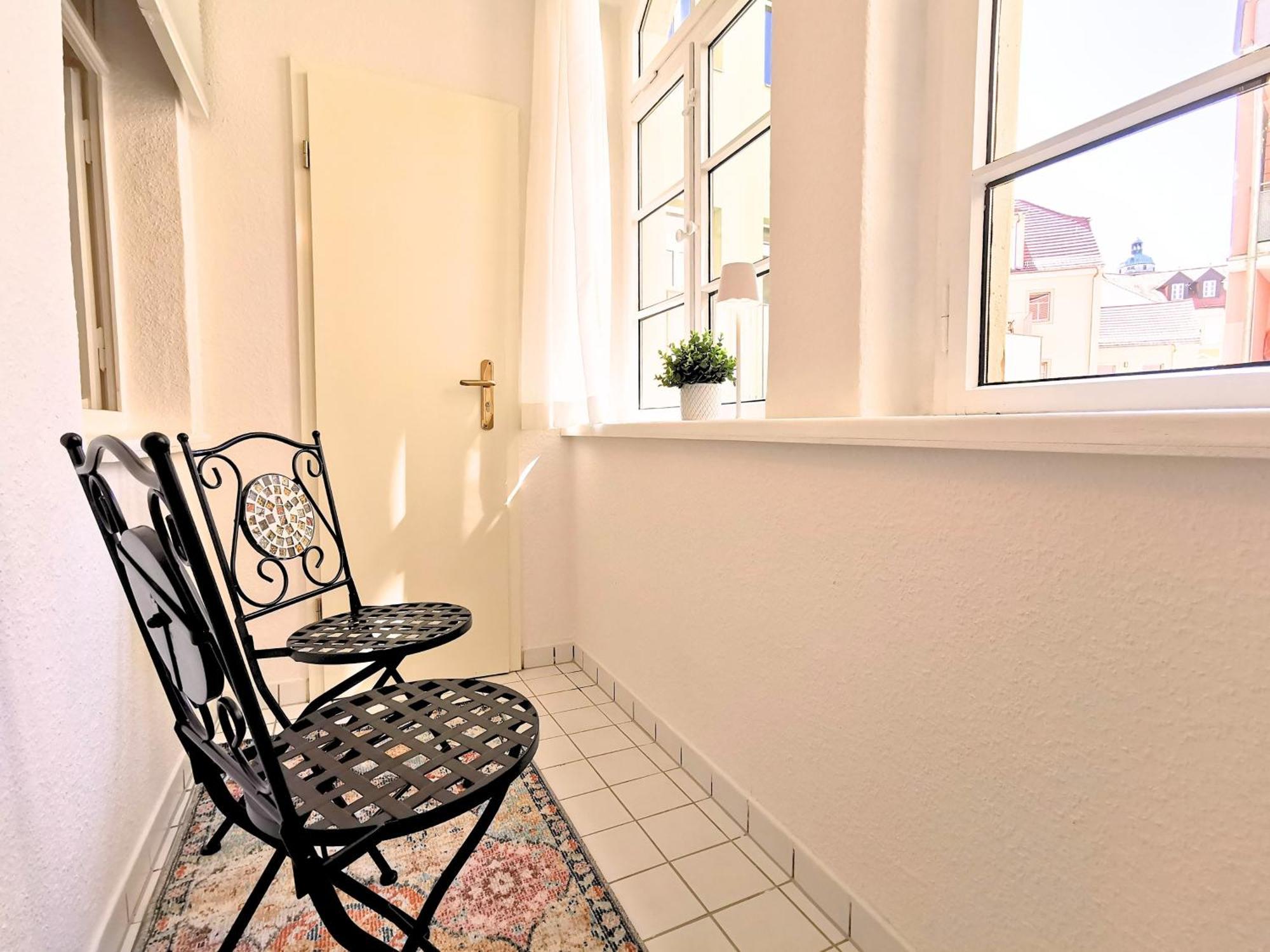 Fynbos Apartments Am Theater, Loggia, Parkplatz Майсен Екстериор снимка